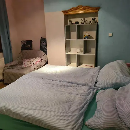 Ferienhaus Janine Ruhig Gelegen Mit Grossem Garten Und Wifi